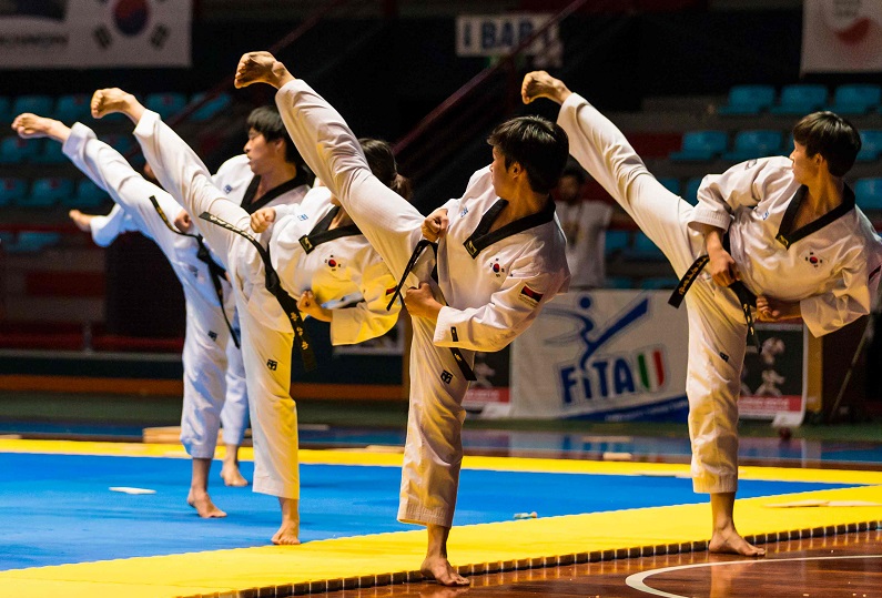 Sabato 21 e domenica 22 febbraio al Palaflorio il campionato interregionale Puglia 2023 forme, free style e parataekwondo: nel Taekwondo la forma è sostanza!